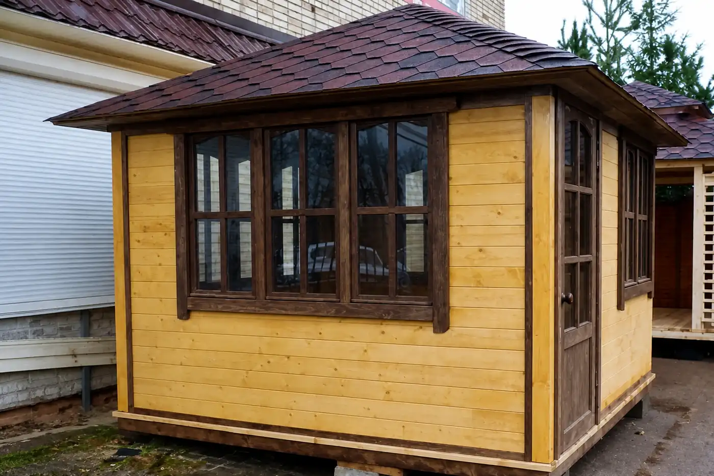 Беседка 3×3 закрытая квадратная «Уют» — беседка 3×3, 3,0 × 3,0 м, 9 м²
